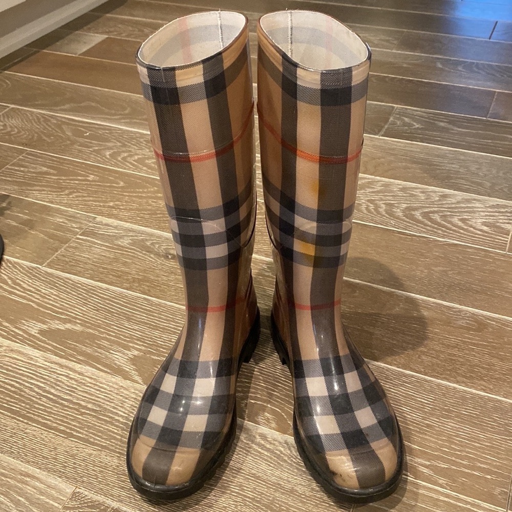Burberry Rainboots